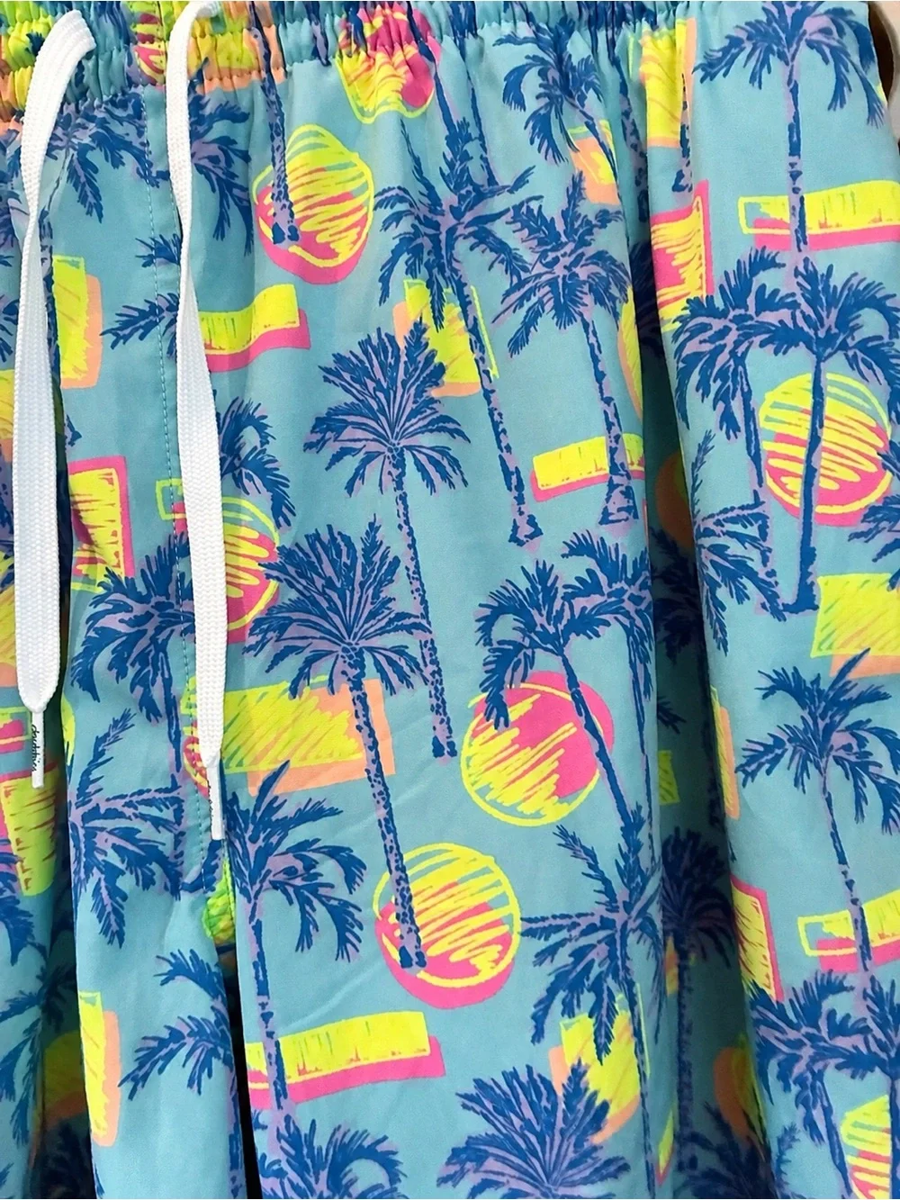 chubbies bring bold